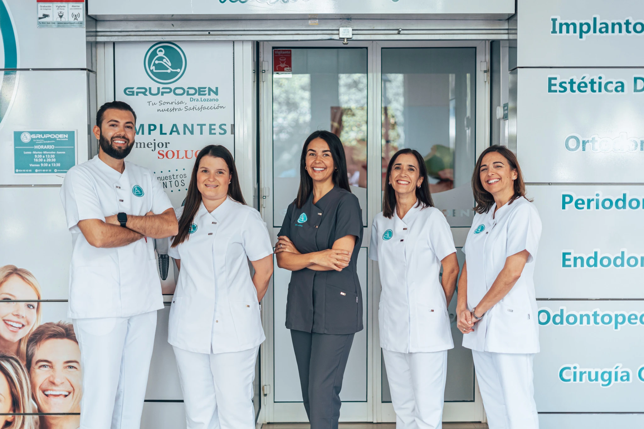 Equipo Fachada Grupoden Dra Lozano - 884